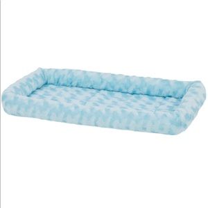 Blue small crate pad!!! BRAND NEW!!